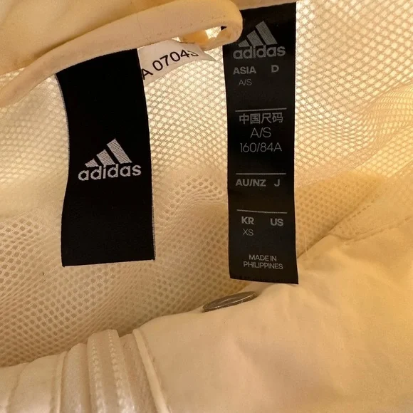 Adidas training woven jacket windbreaker​​​ - Picture 4 of 4